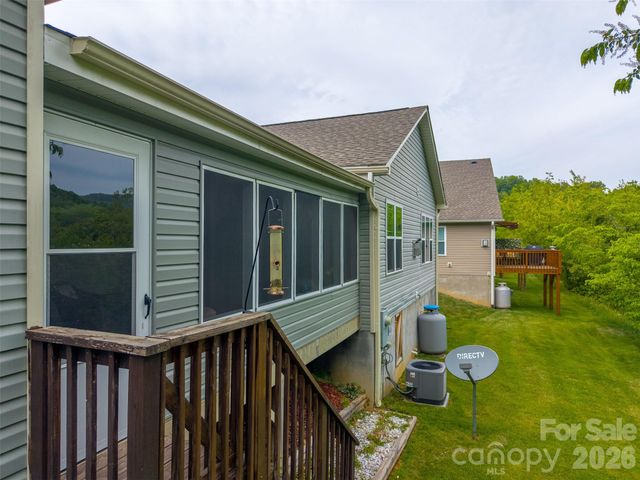 168 February Lane, Waynesville, NC 28785