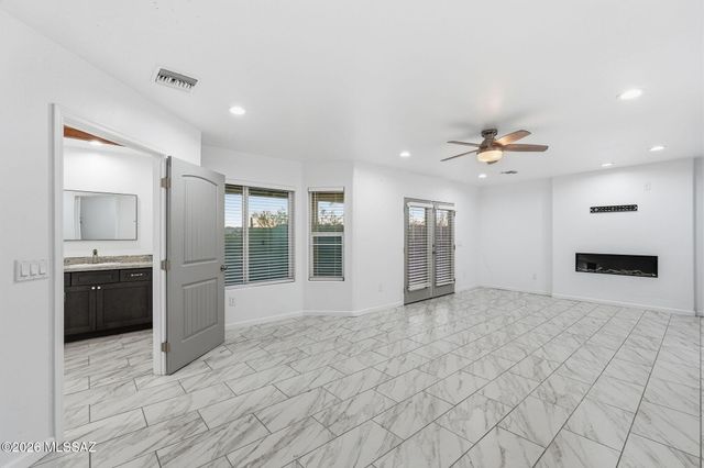 5051 N Hillcrest Drive, Tucson, AZ 85704