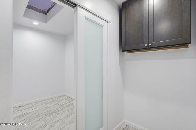 5051 N Hillcrest Drive, Tucson, AZ 85704