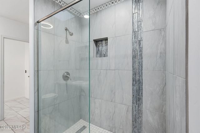 5051 N Hillcrest Drive, Tucson, AZ 85704