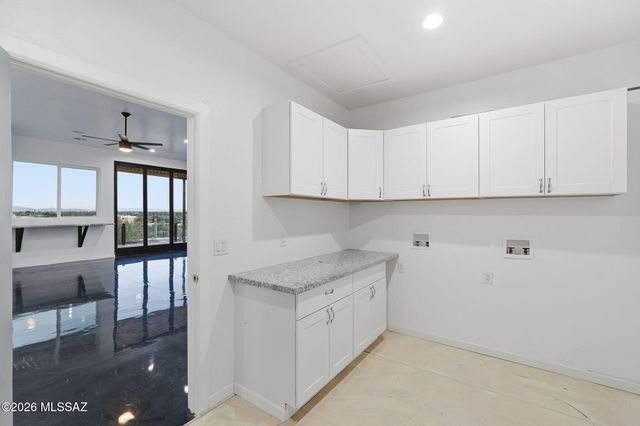 5051 N Hillcrest Drive, Tucson, AZ 85704