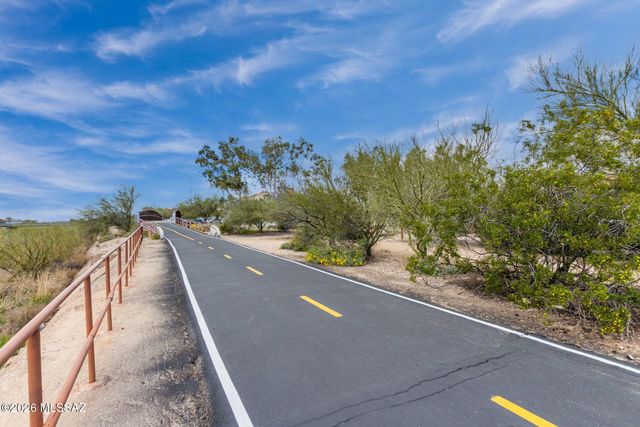 2036 E River Rd Unit 104, Tucson, AZ 85718