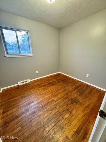 12309 Watterson Avenue, Cleveland, OH 44105