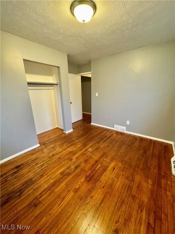 12309 Watterson Avenue, Cleveland, OH 44105