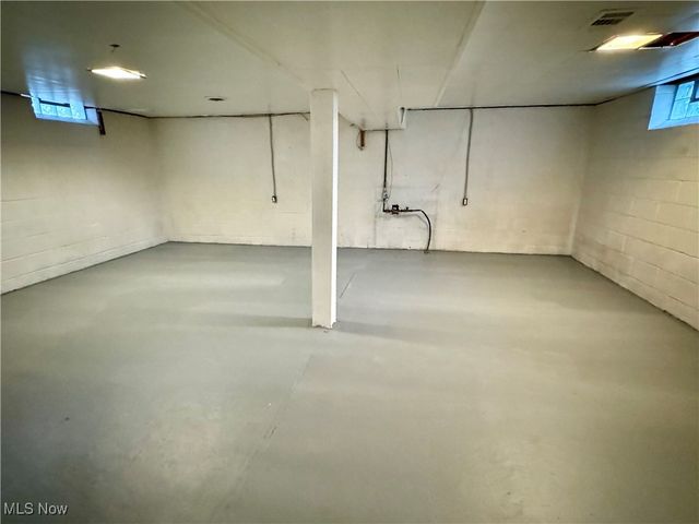 12309 Watterson Avenue, Cleveland, OH 44105