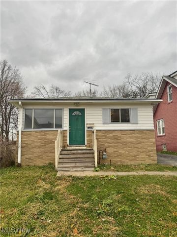 12309 Watterson Avenue, Cleveland, OH 44105