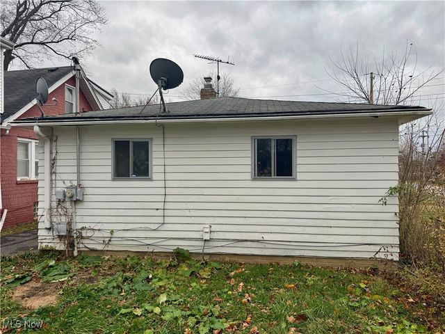 12309 Watterson Avenue, Cleveland, OH 44105