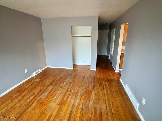 12309 Watterson Avenue, Cleveland, OH 44105