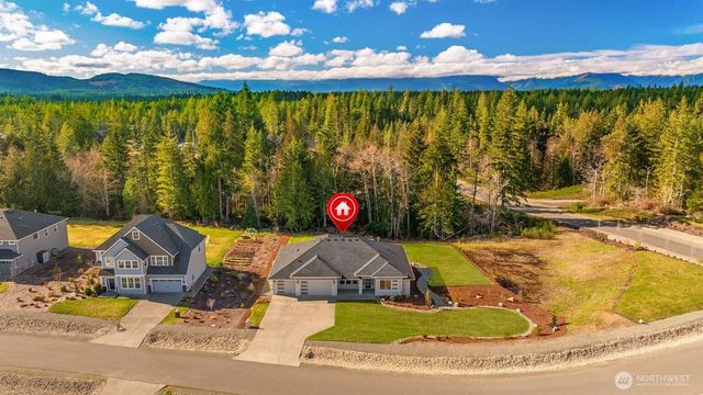 5541 Skyfall Place NW, Bremerton, WA 98312