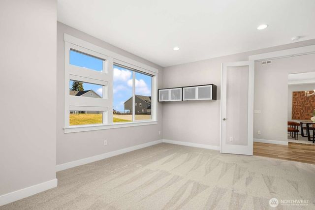 5541 Skyfall Place NW, Bremerton, WA 98312