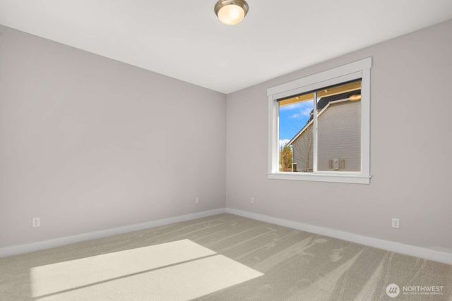 5541 Skyfall Place NW, Bremerton, WA 98312