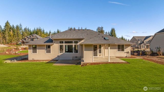 5541 Skyfall Place NW, Bremerton, WA 98312
