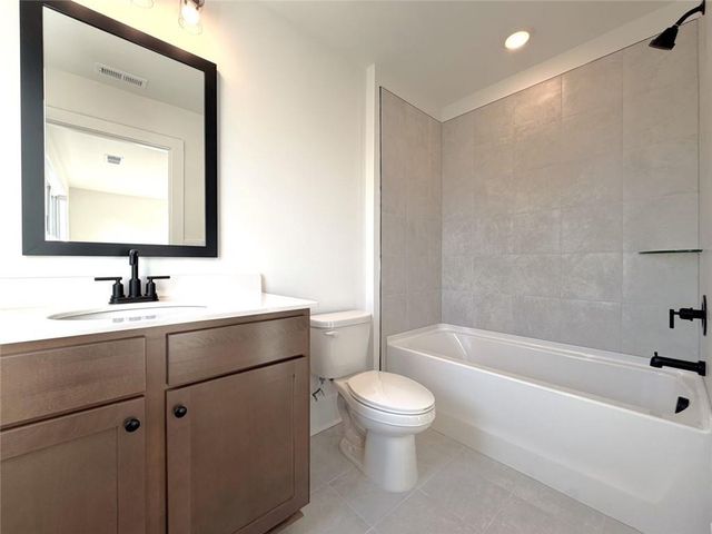 5641 PEACH ORCHARD Trail, Peachtree Corners, GA 30092