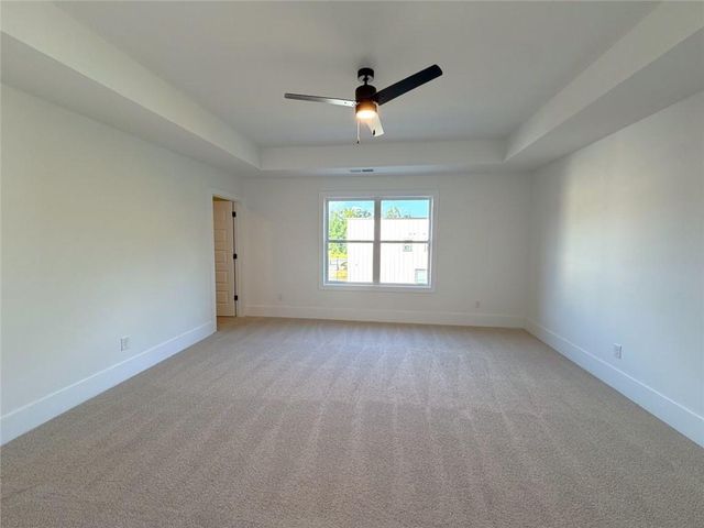 5641 PEACH ORCHARD Trail, Peachtree Corners, GA 30092