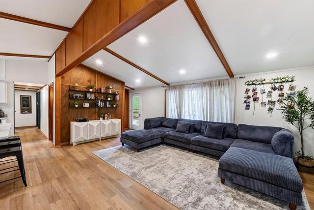 3142 View Road, Madison, WI 53711