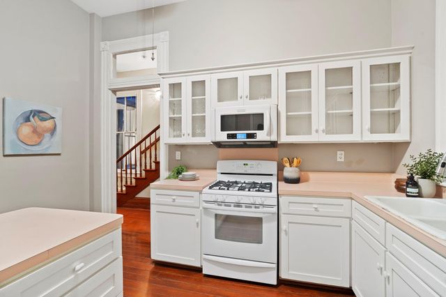 1722 Church Street, Galveston, TX 77550