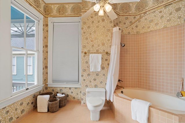 1722 Church Street, Galveston, TX 77550