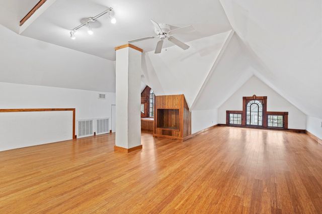 1722 Church Street, Galveston, TX 77550