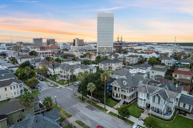1722 Church Street, Galveston, TX 77550