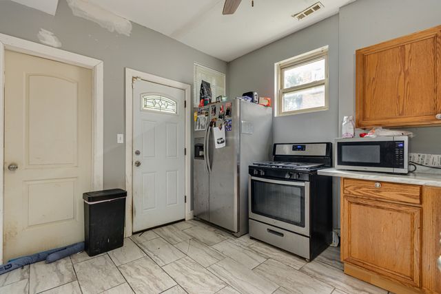 1817 S Harding Avenue, Chicago, IL 60623