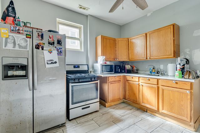 1817 S Harding Avenue, Chicago, IL 60623