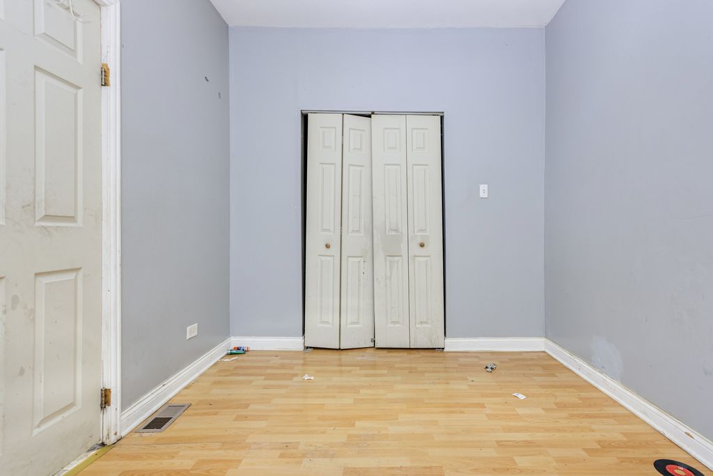 1817 S Harding Avenue, Chicago, IL 60623 — photo 5