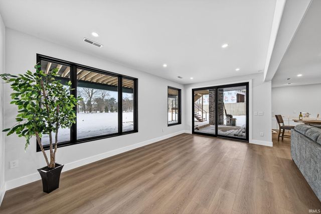 14766 Saleem Court, Granger, IN 46530