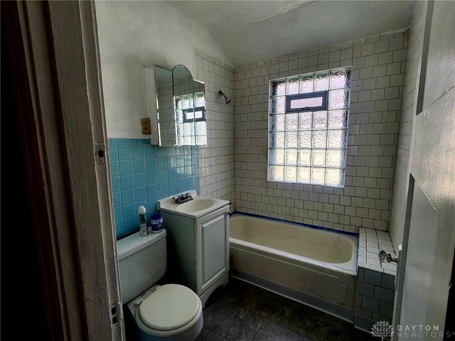 936 Walton Avenue, Dayton, OH 45402