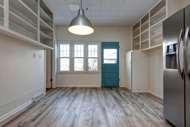 541 E Loren Street, Springfield, MO 65807