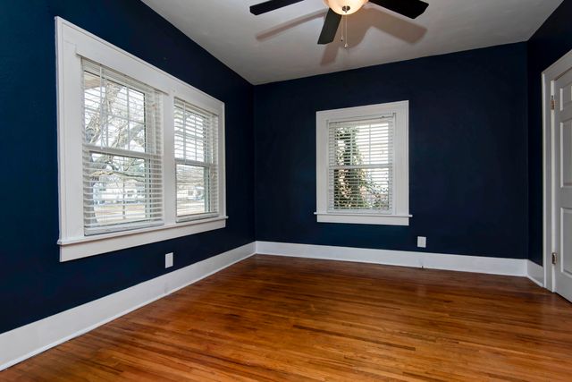 541 E Loren Street, Springfield, MO 65807