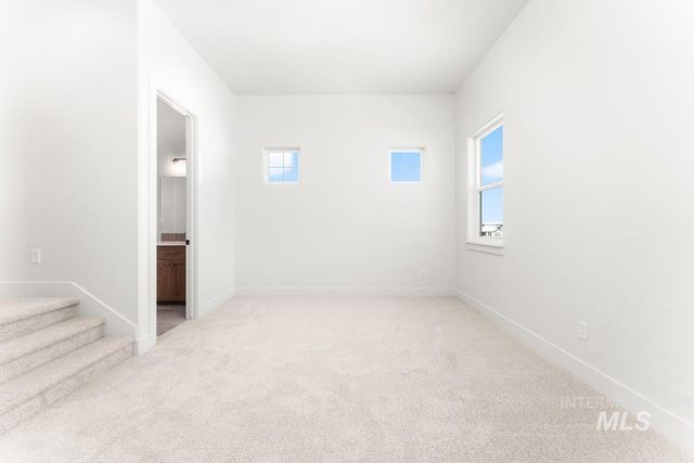 14696 N Goldfinch Ave, Boise, ID 83714