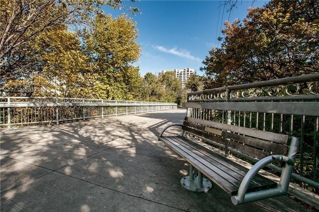 3311 Blackburn Street 220, Dallas, TX 75204