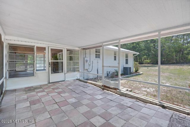 166 HERNANDO Drive, Florahome, FL 32140