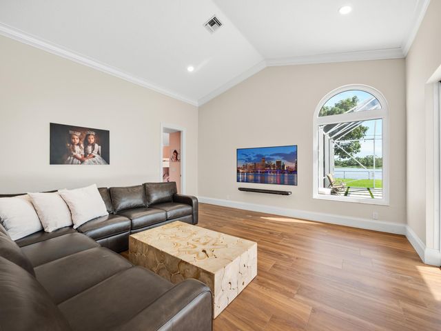 9676 Eagle Point Lane, Lake Worth, FL 33467
