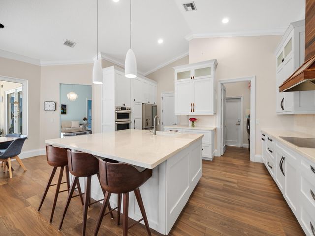 9676 Eagle Point Lane, Lake Worth, FL 33467