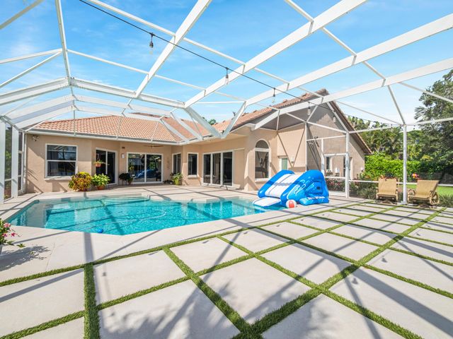 9676 Eagle Point Lane, Lake Worth, FL 33467