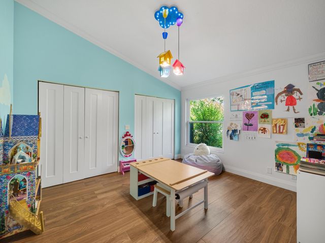 9676 Eagle Point Lane, Lake Worth, FL 33467