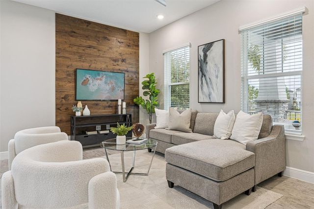 2029 WHITE FEATHER LOOP, Oakland, FL 34787