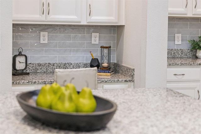 2029 WHITE FEATHER LOOP, Oakland, FL 34787