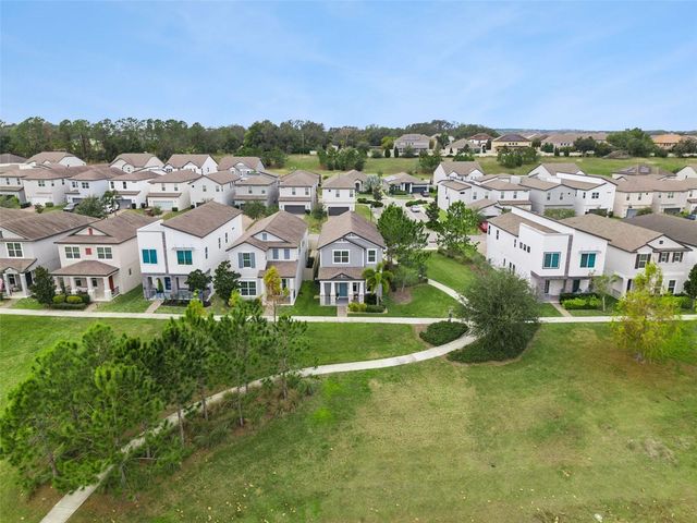 2029 WHITE FEATHER LOOP, Oakland, FL 34787