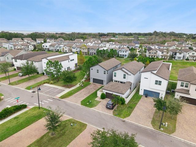 2029 WHITE FEATHER LOOP, Oakland, FL 34787