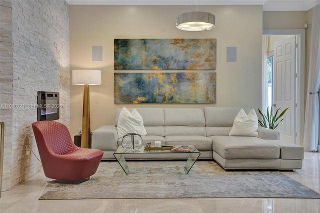 1529 Shoreline Way 1529, Hollywood, FL 33019