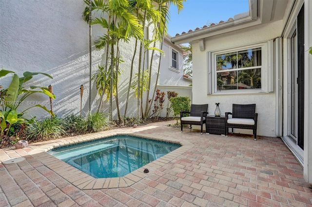 1529 Shoreline Way 1529, Hollywood, FL 33019