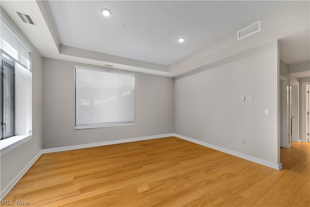 2044 Random Road 101, Cleveland, OH 44106