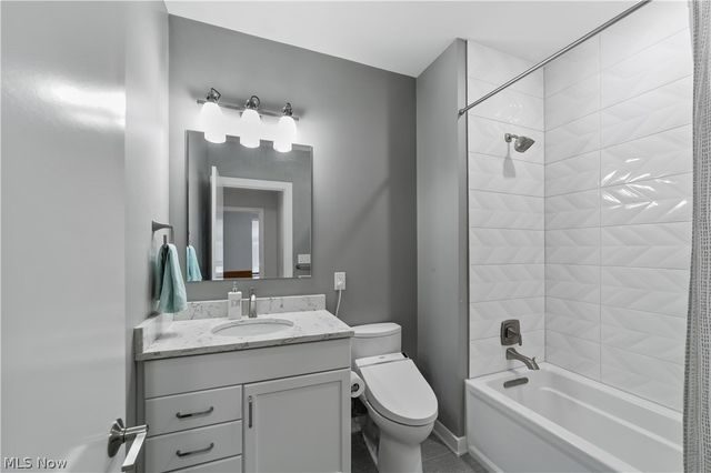 2044 Random Road 101, Cleveland, OH 44106