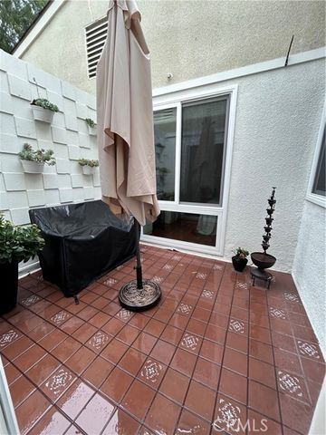 64 Calle Cadiz H, Laguna Woods, CA 92637