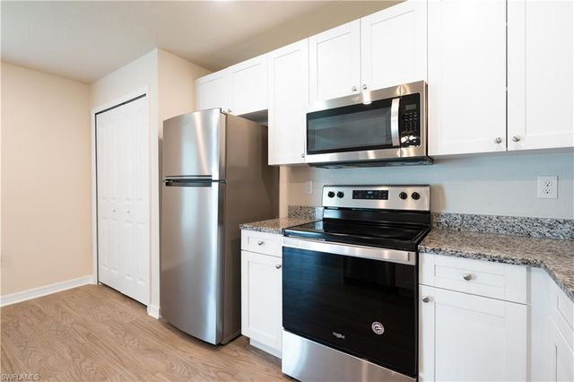 2909 NW 27th ST, Cape Coral, FL 33993