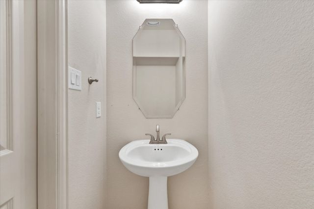 2824 Pino, Grand Prairie, TX 75054