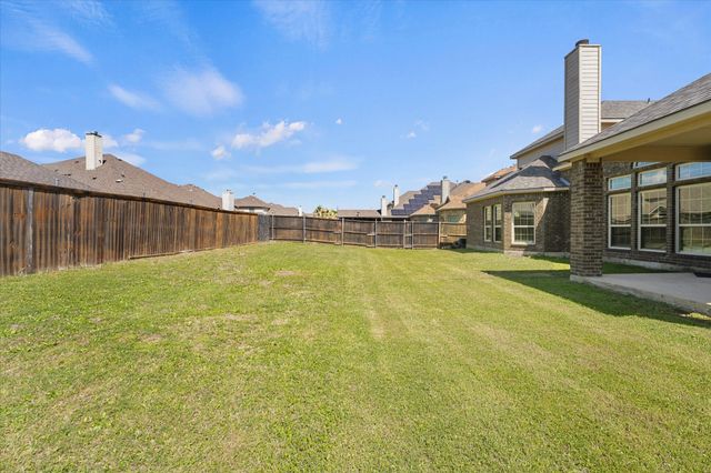 2824 Pino, Grand Prairie, TX 75054