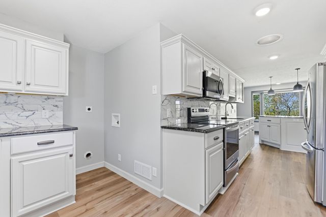 15038 CATALINA Terrace, Council Bluffs, IA 51503
